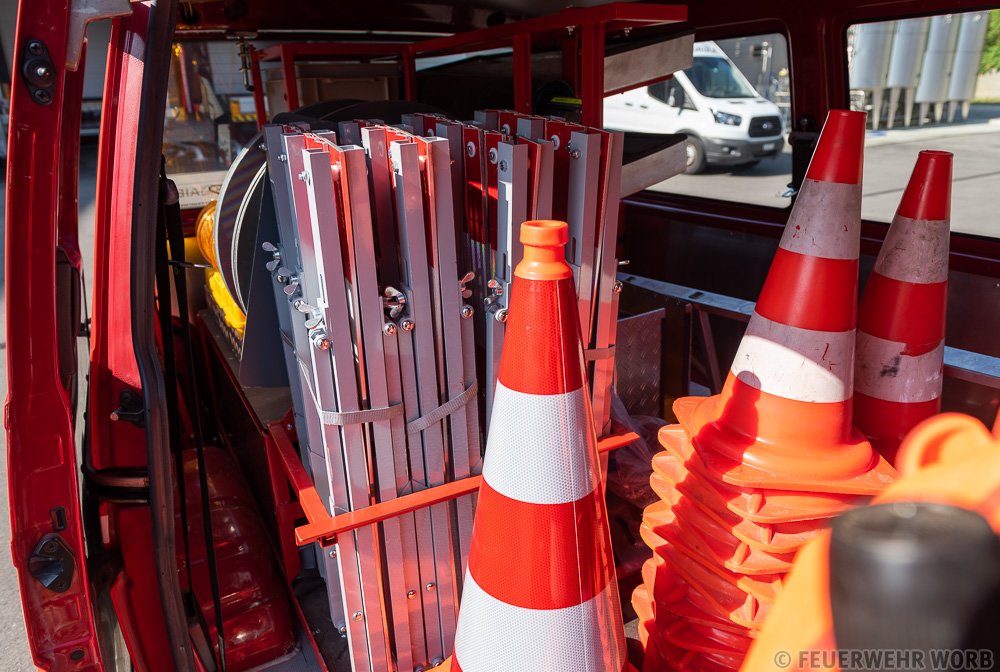 Verkehrsfahrzeug aD