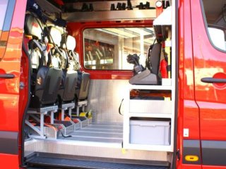 Fahrzeuge &raquo; Atemschutzfahrzeug